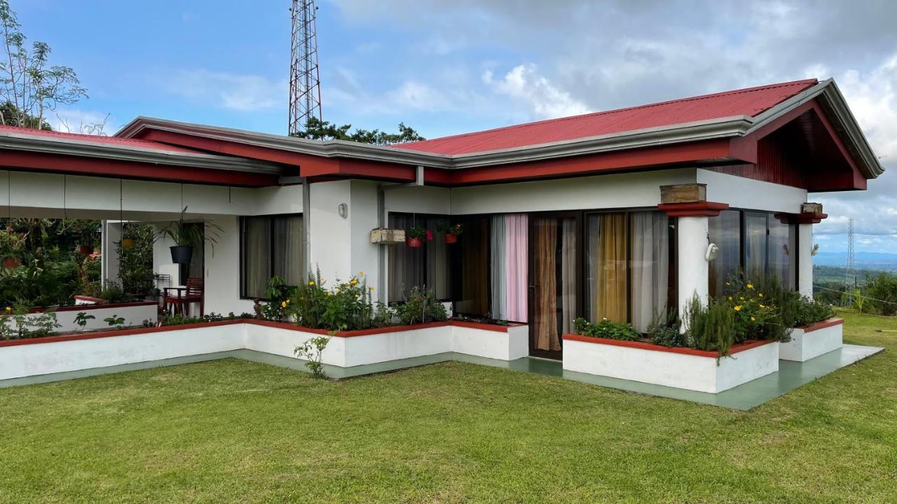 Las Pavitas Cottages La Fortuna Dış mekan fotoğraf